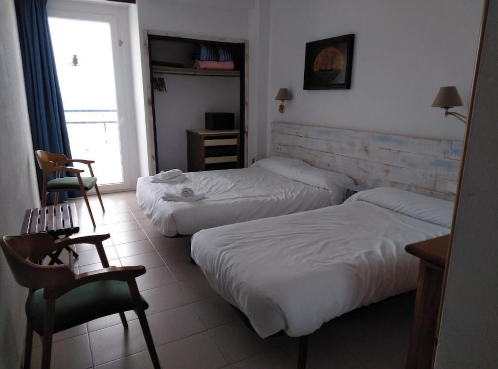 SUPERIOR, DOUBLE BED, BEACH VIEW, BALCONY