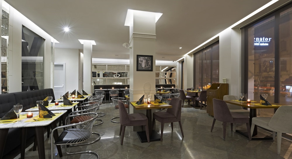 Four Points Flex by Sheraton Istanbul Taksim Square 52/54