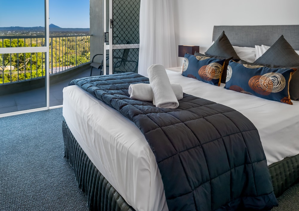Noosa Hill Resort. 30/78
