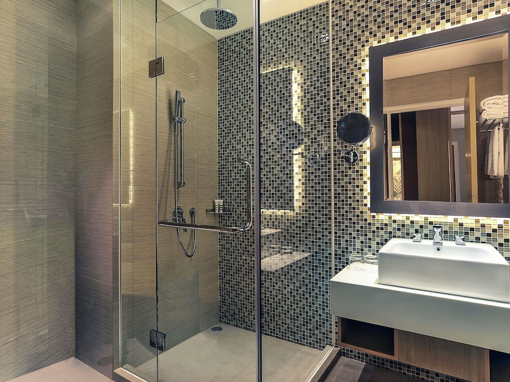Grand Mercure Bandung Setiabudi 70/71