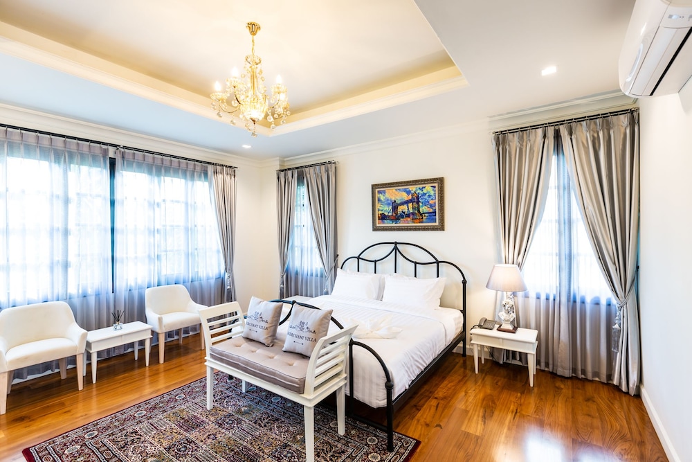 Merchant Villa 14/50