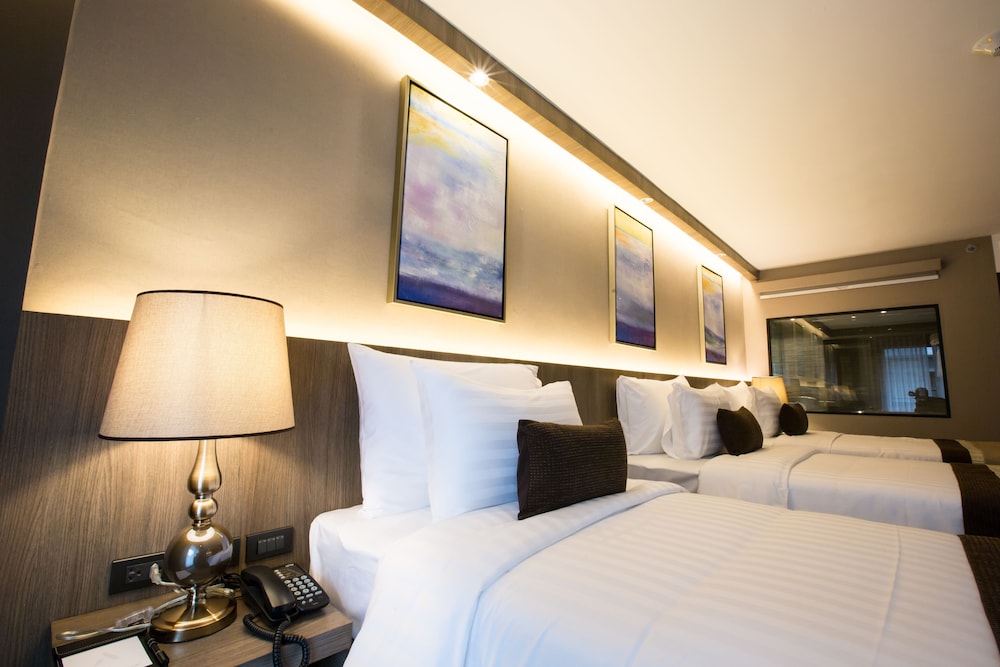 Arte Hotel 11/75
