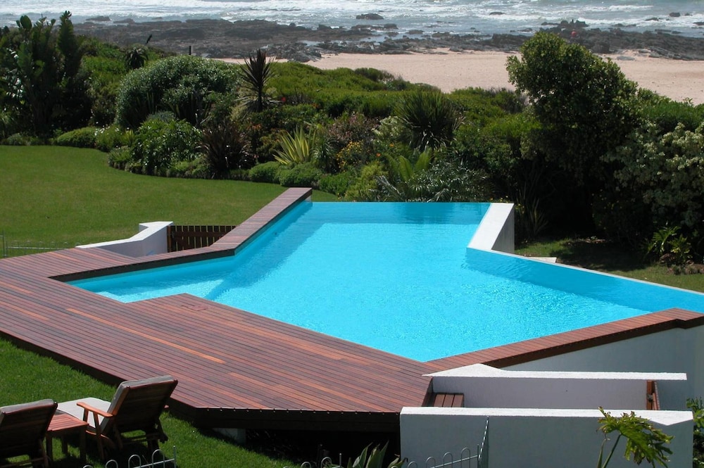 Diaz 15 House on the Bay 22/58
