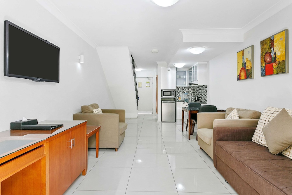 Comfort Inn & Suites Burwood 25/33