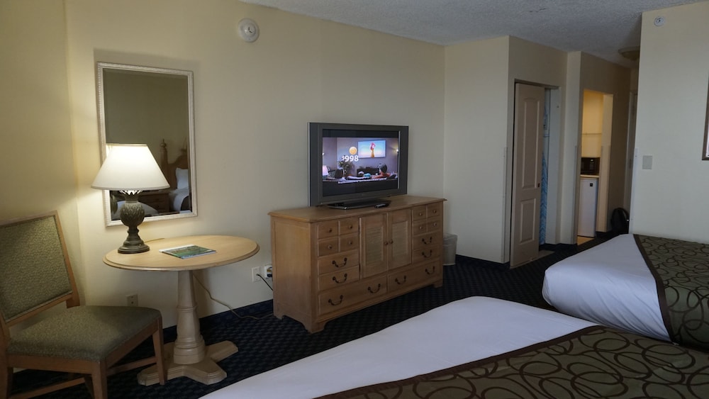 Renaissance Daytona Beach Oceanfront Hotel 34/60