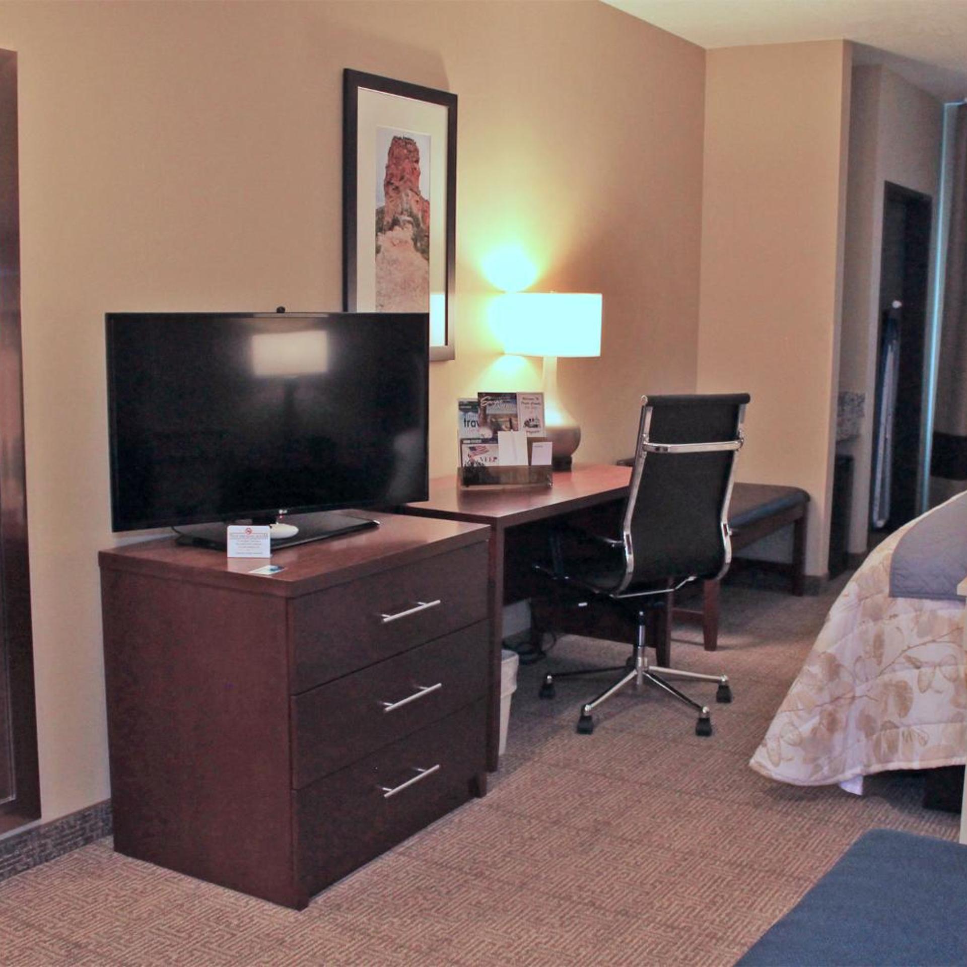 Heartland Inn and Suites 40/50