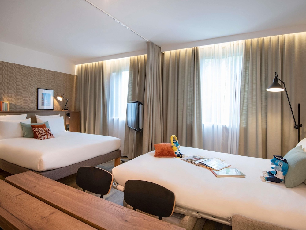 rooms