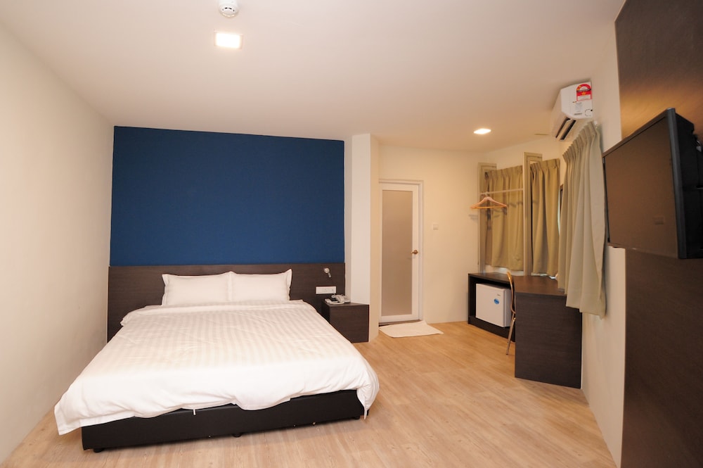 Hotel Mezzo 23/63