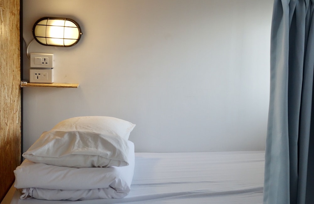 Oldmancaptain Hostel 15/50