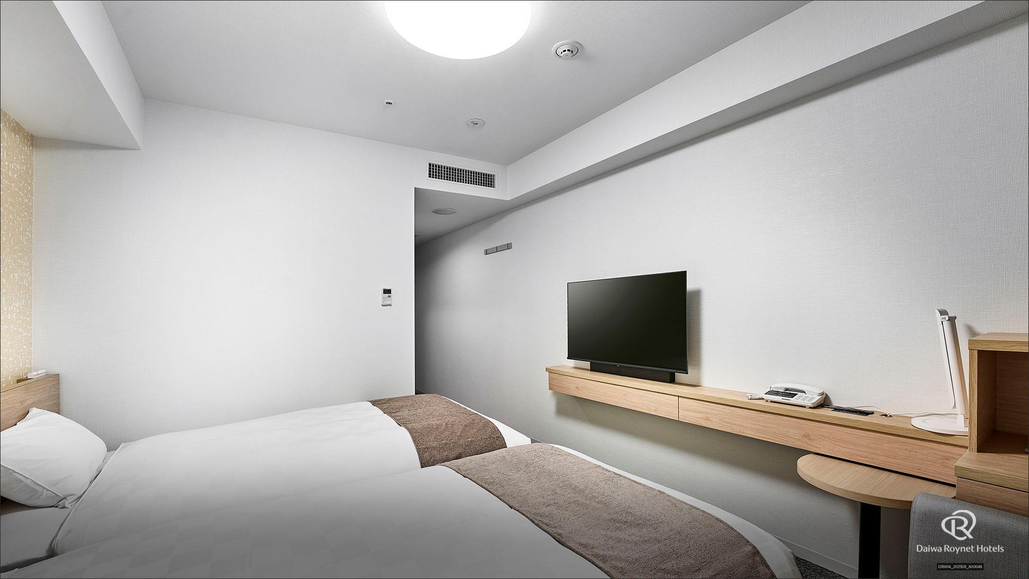 Casual, Standard, Twin Beds