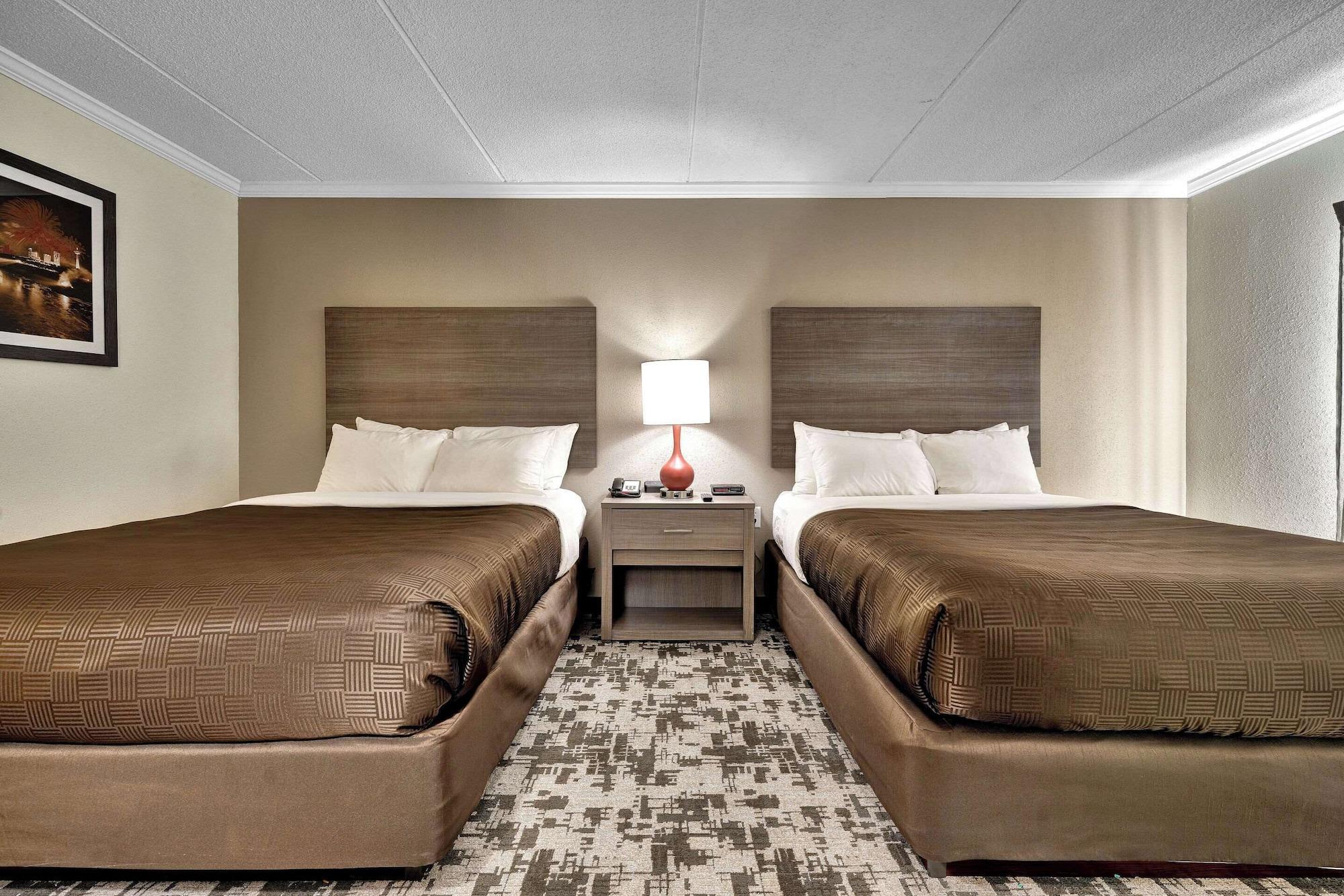 Suite, Multiple Beds, Accessible