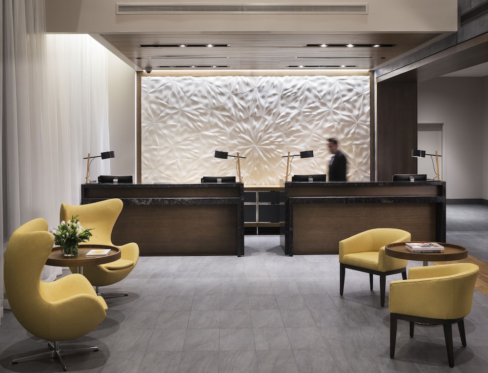 Hyatt Regency Bloomington Minneapolis 7/72