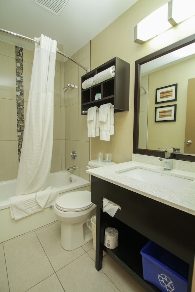 Comfort Inn Cornwall, ON 16/41