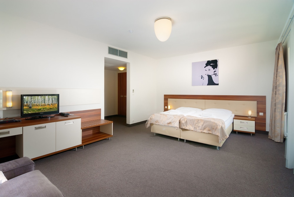 Hotel Malta 8/41