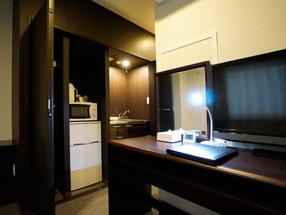 Hotel Livemax Himeji Ekimae 23/42