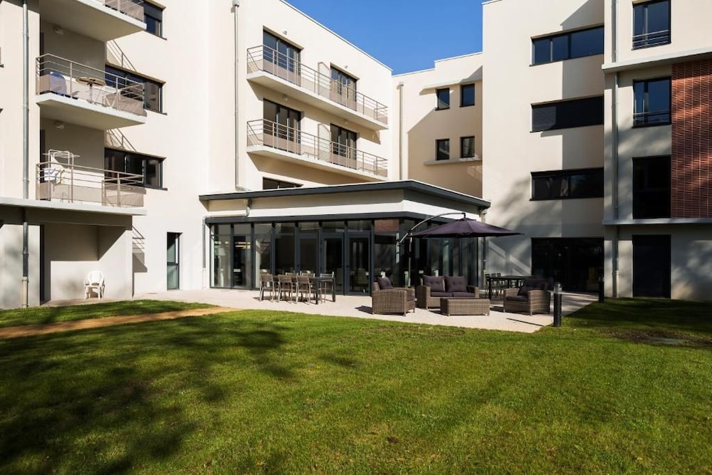 Zenao Appart'hotel Nevers 57/63