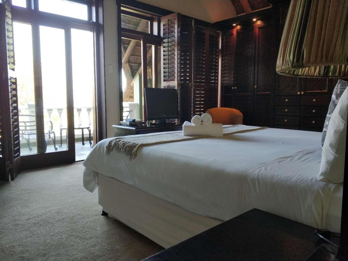 Ridgemor Villa 3/26