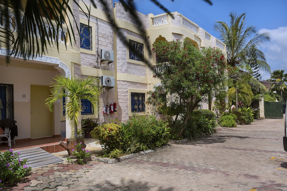 Jacyjoka Apartments Nyali 44/50