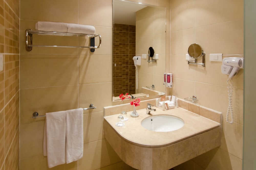 TEDA Swiss Inn Plaza Hotel 48/50
