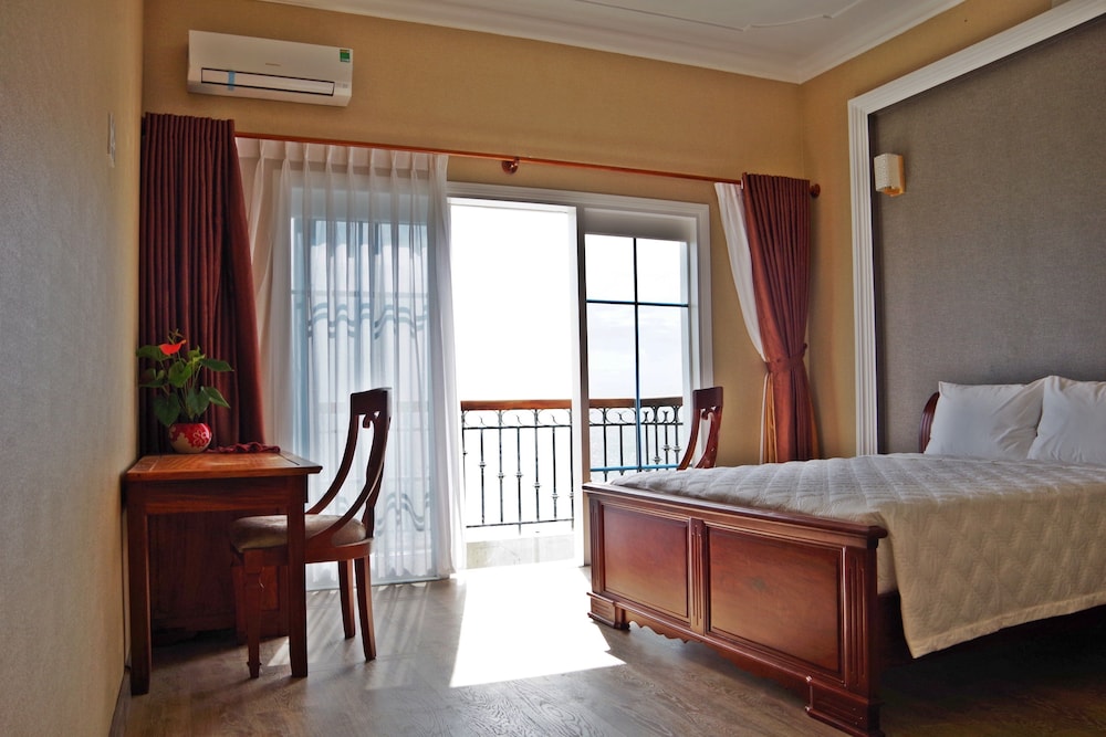 Ngoc Chau Hotel 37/60
