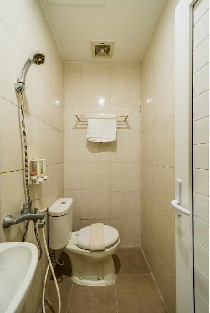 OYO 279 Deli Homestay 18/20