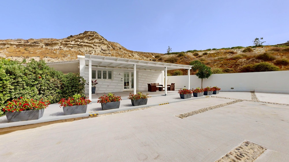 Katharos Villas 27/46