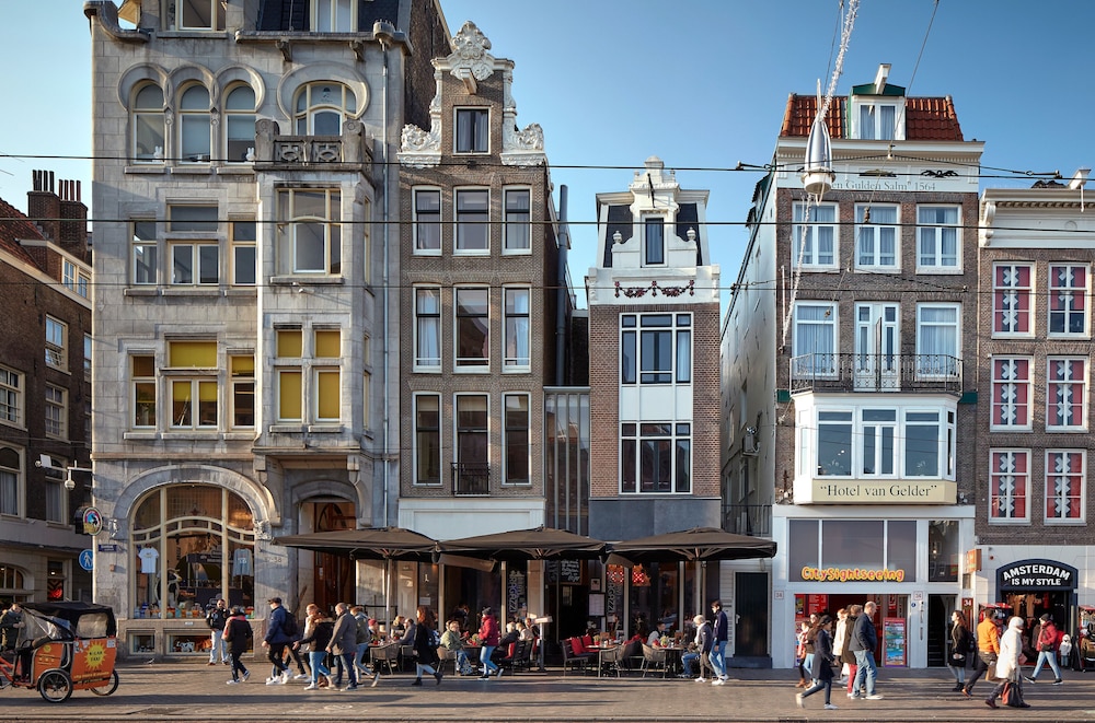 Damrak Short Stay Amsterdam 31/35