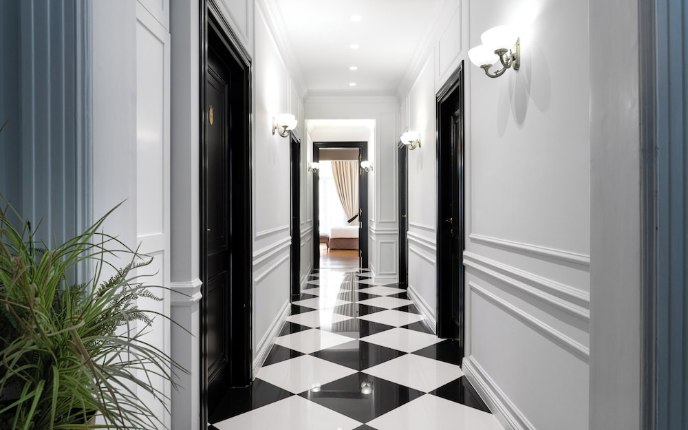 Athens Mansion Luxury Suites 67/70