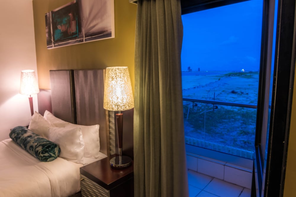 Protea Hotel By Marriott Lagos Kuramo Waters 27/71