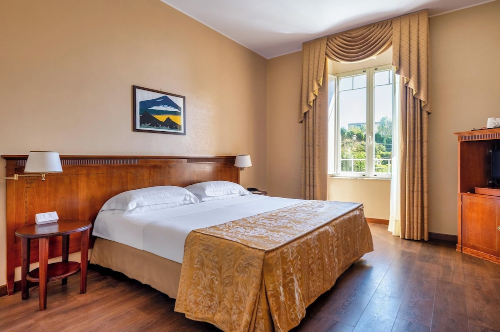 Excelsior Palace Hotel 18/72