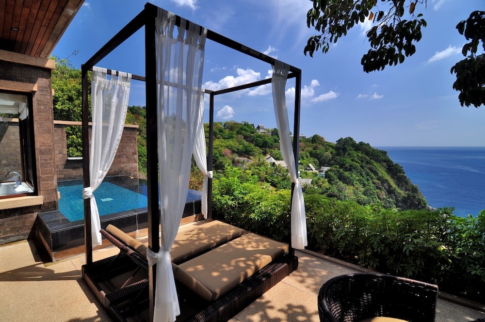 Paresa Resort Phuket 8/90