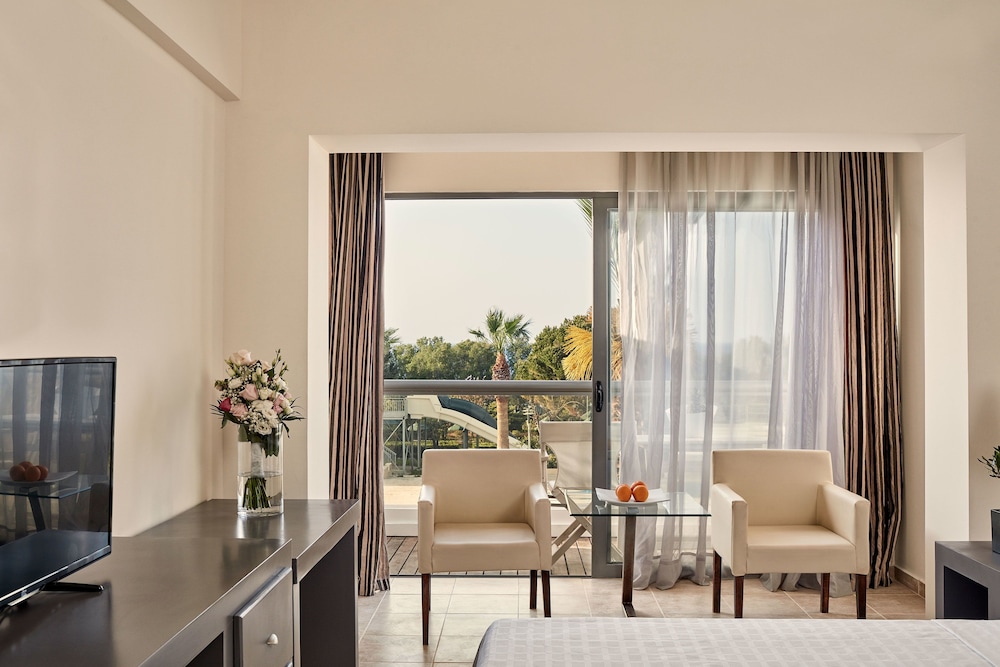 All Senses Ocean Blue Sea Side Resort By Anayia All Inclusive Resorts 34/45