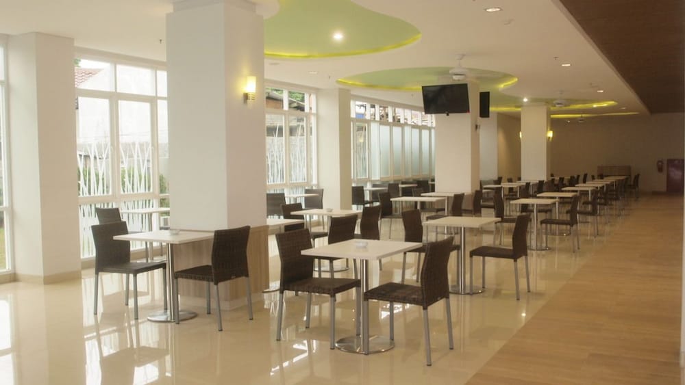 IZI Hotels 36/58