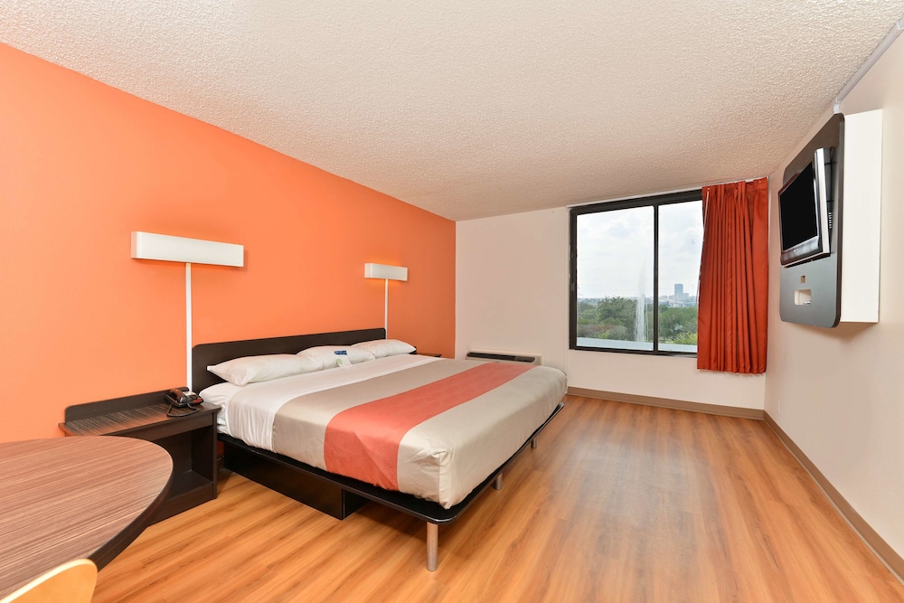 Motel6 Fort Worth, TX - Downtown East 21/52