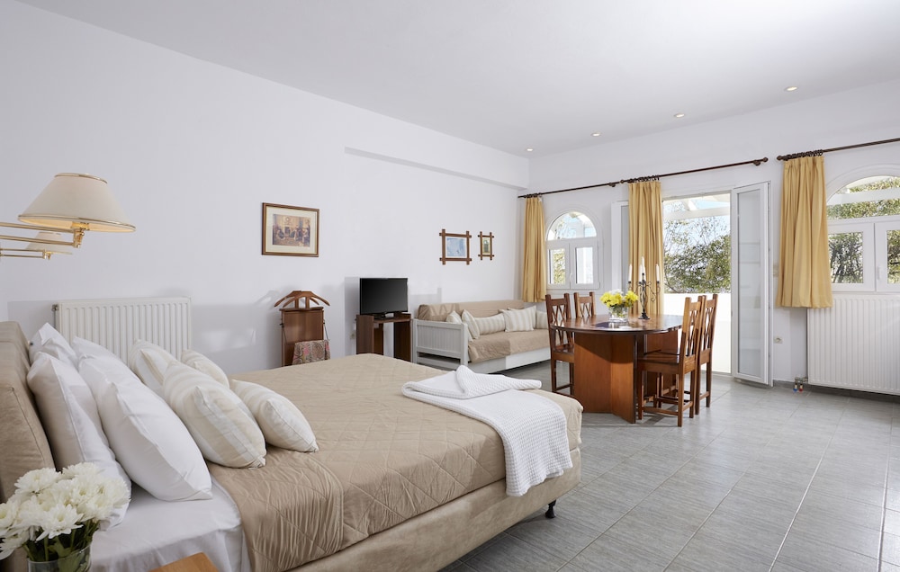 Milos Villas Hotel 16/34