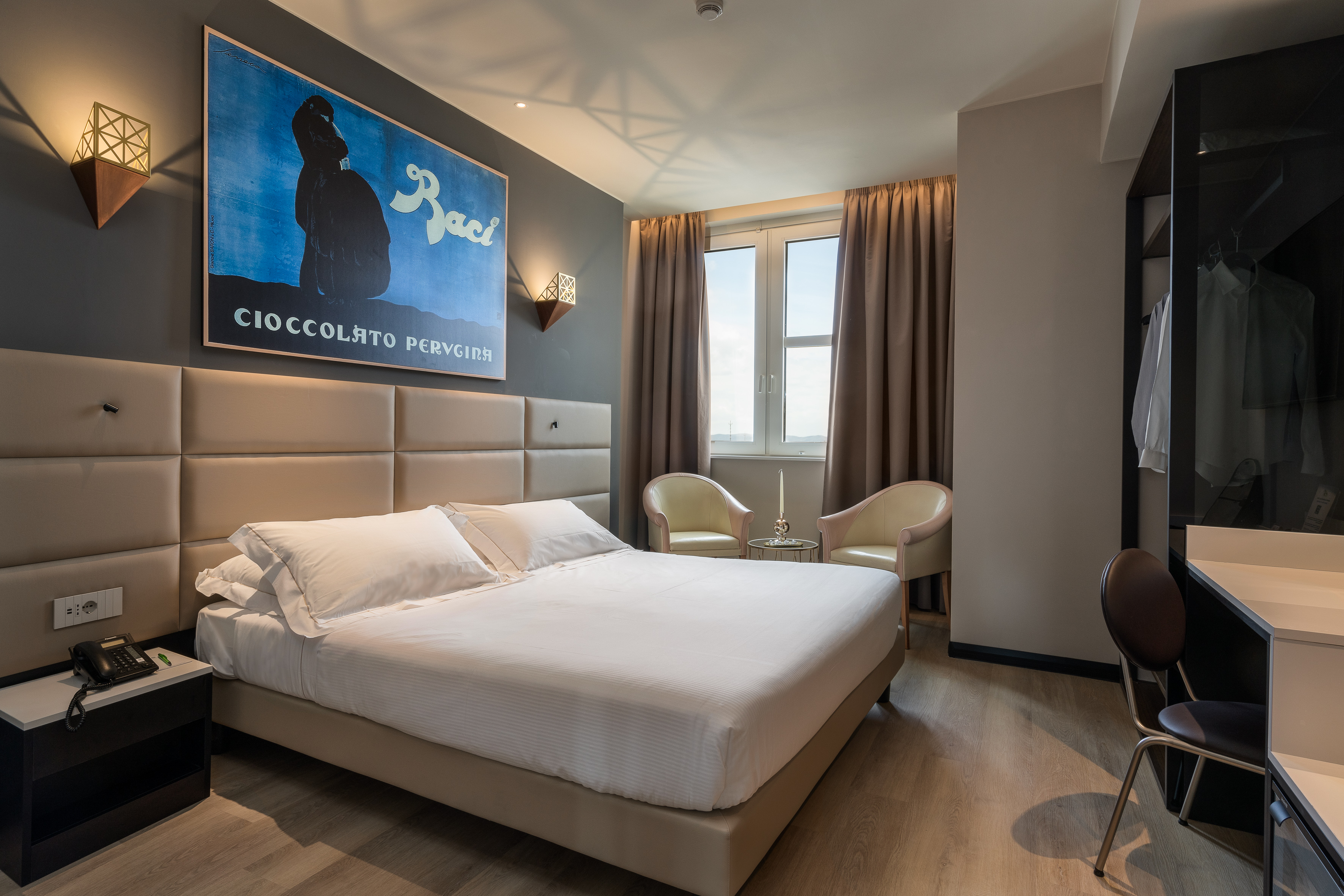 Superior, King Bed, Sangallo Palace 5/10