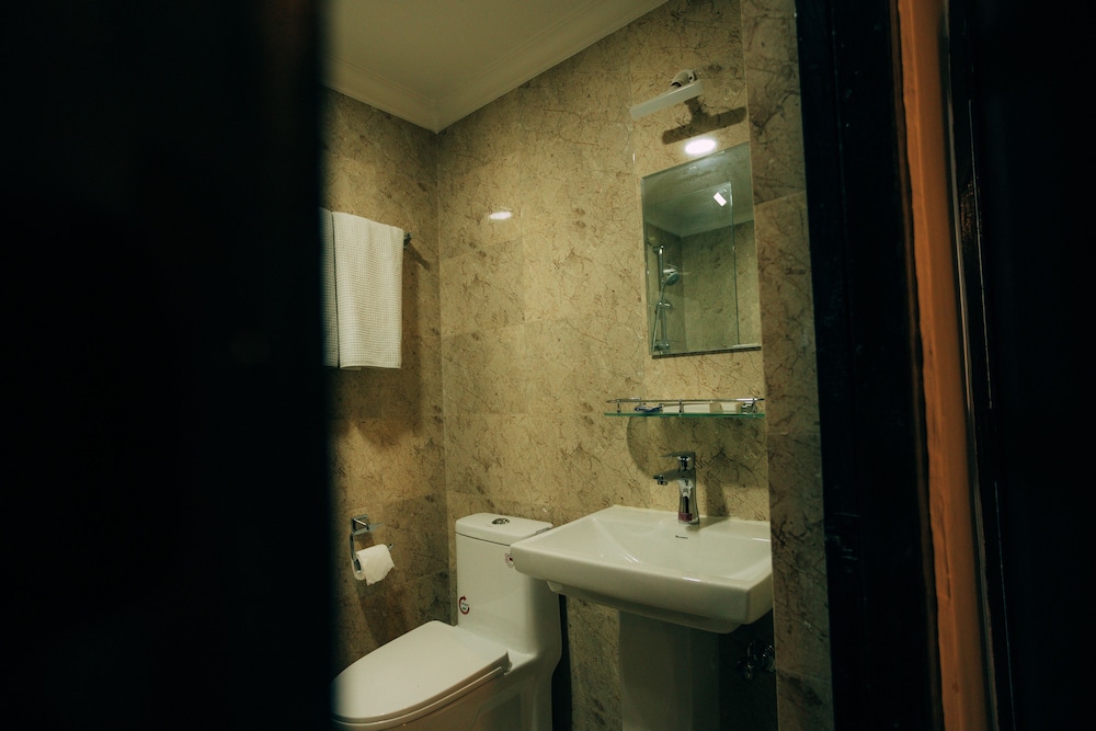 Hotel Tulsi 48/50