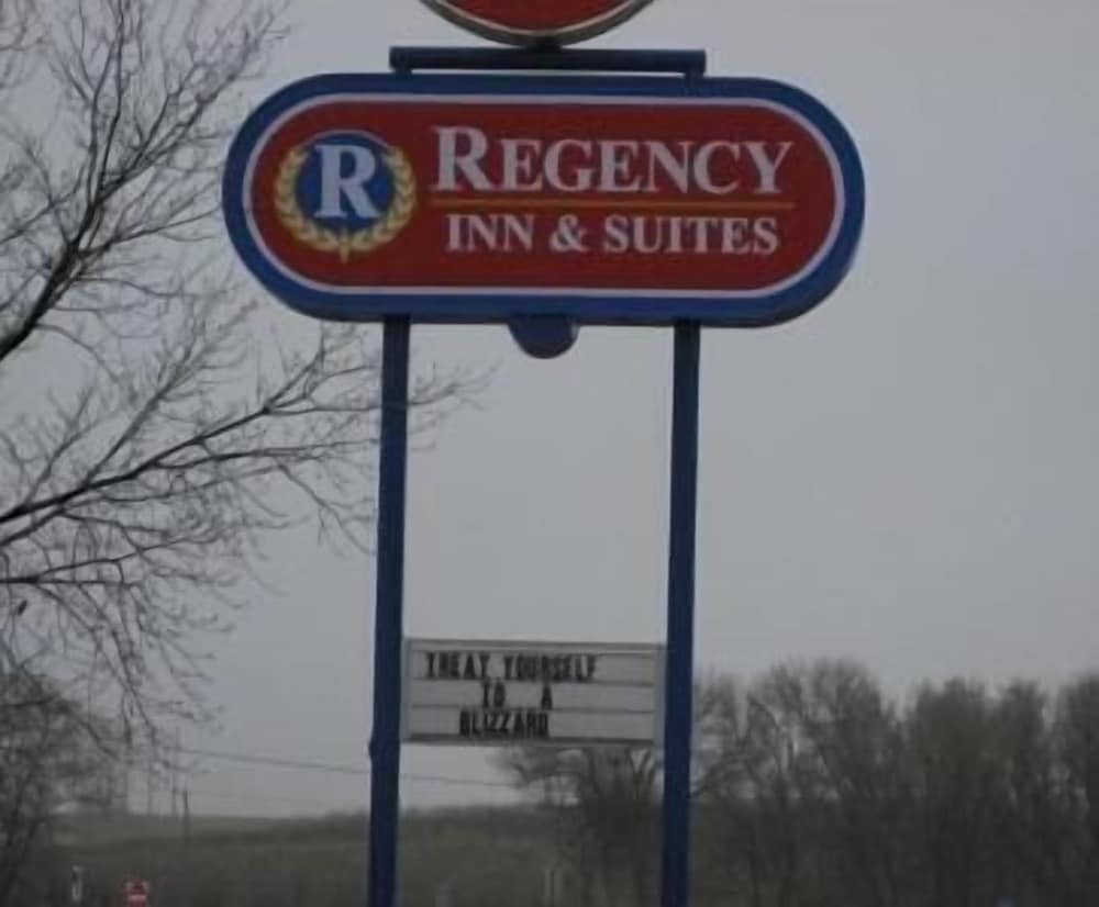 Regency Inn Suites 42/57