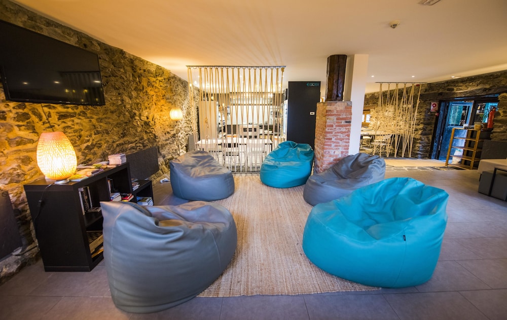 Mountain Hostel Tarter 24/50