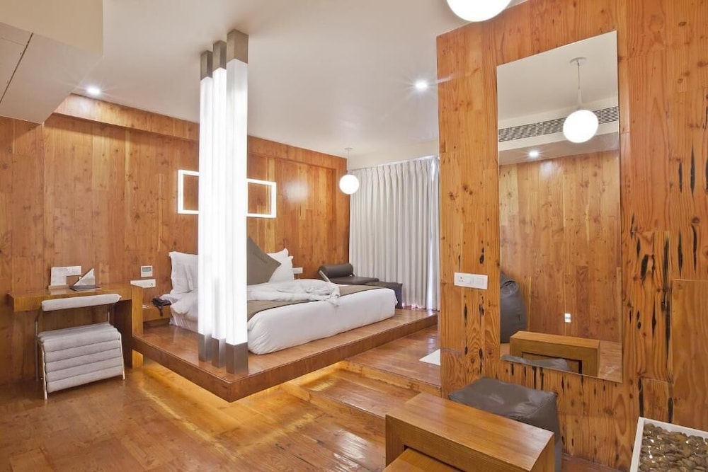 Hotel El Dorado 27/50