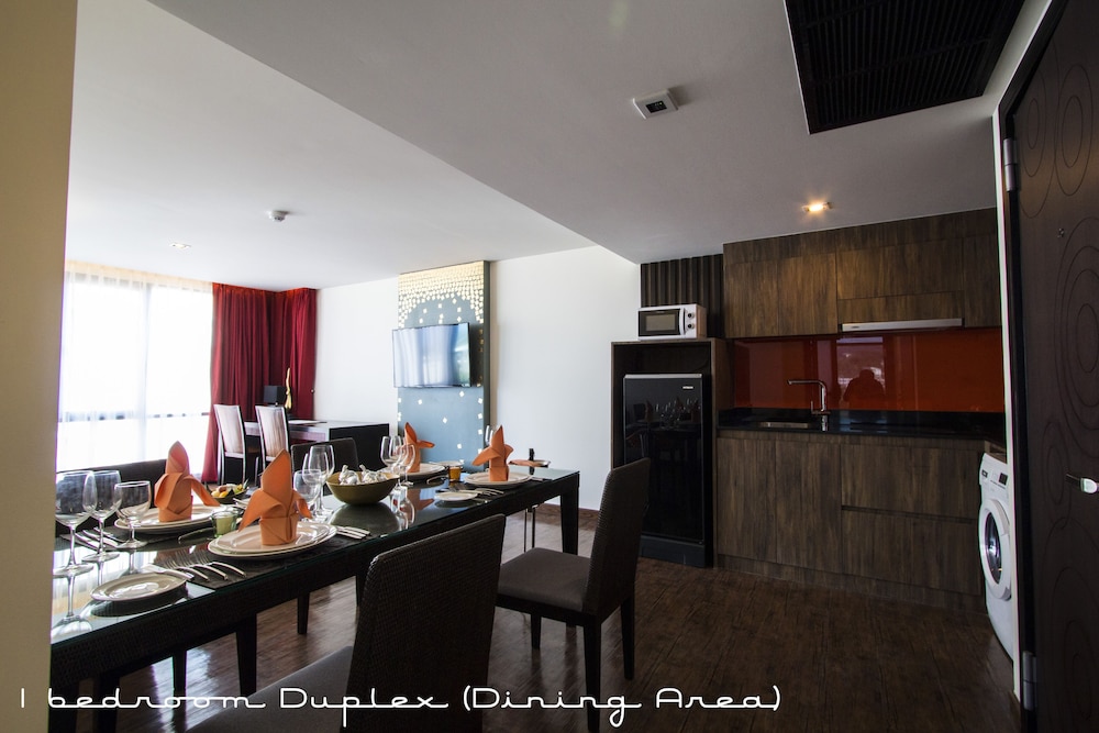 The Beach Heights Resort 67/76