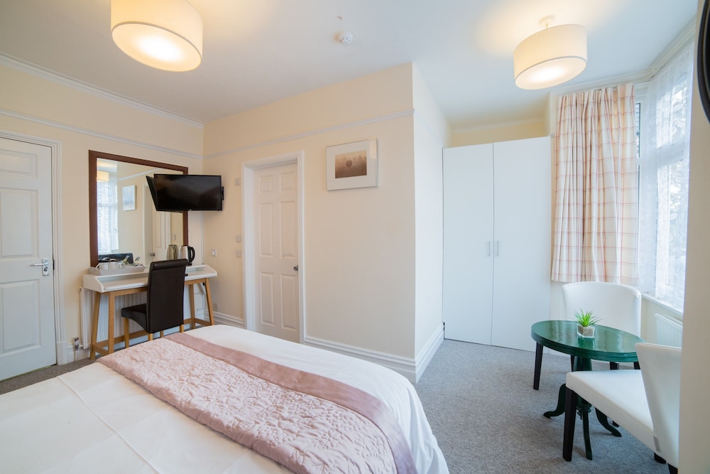 OYO Lonsdale Guest House 16/50
