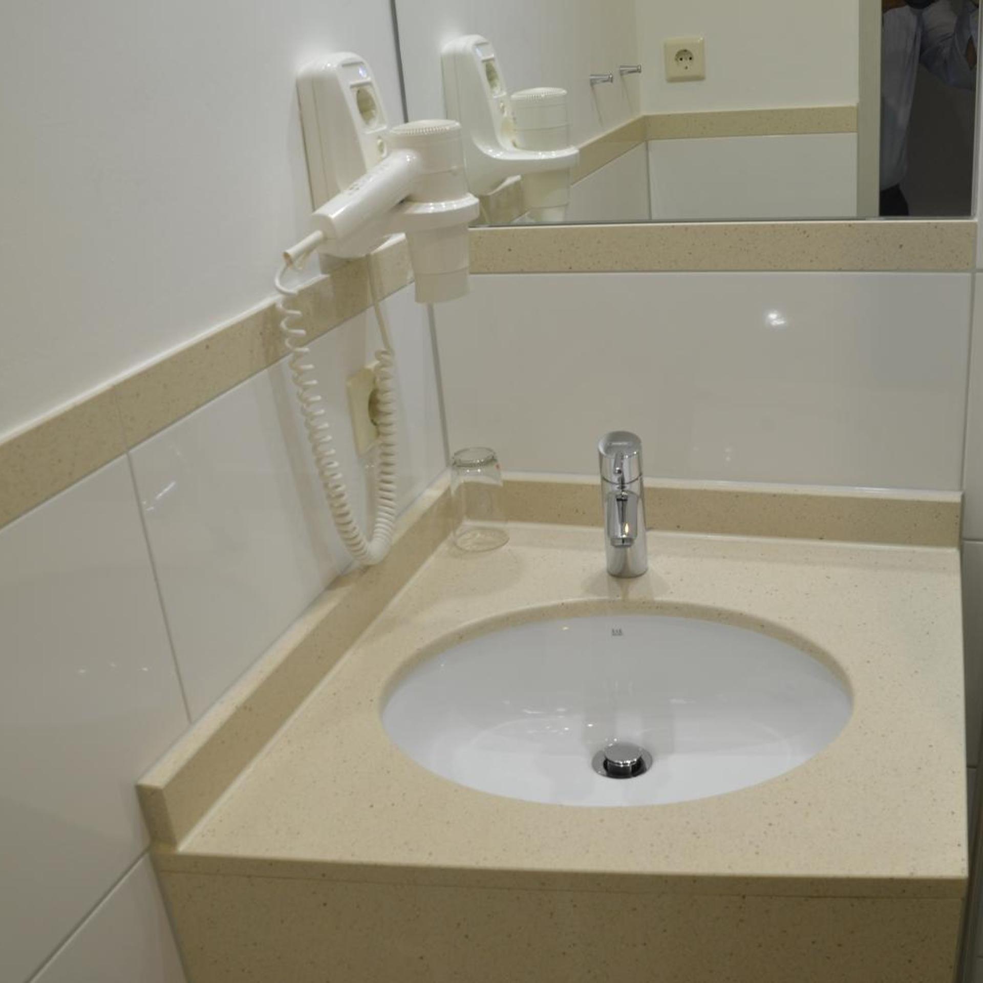 Room, Single, Hotel Amba 5/9