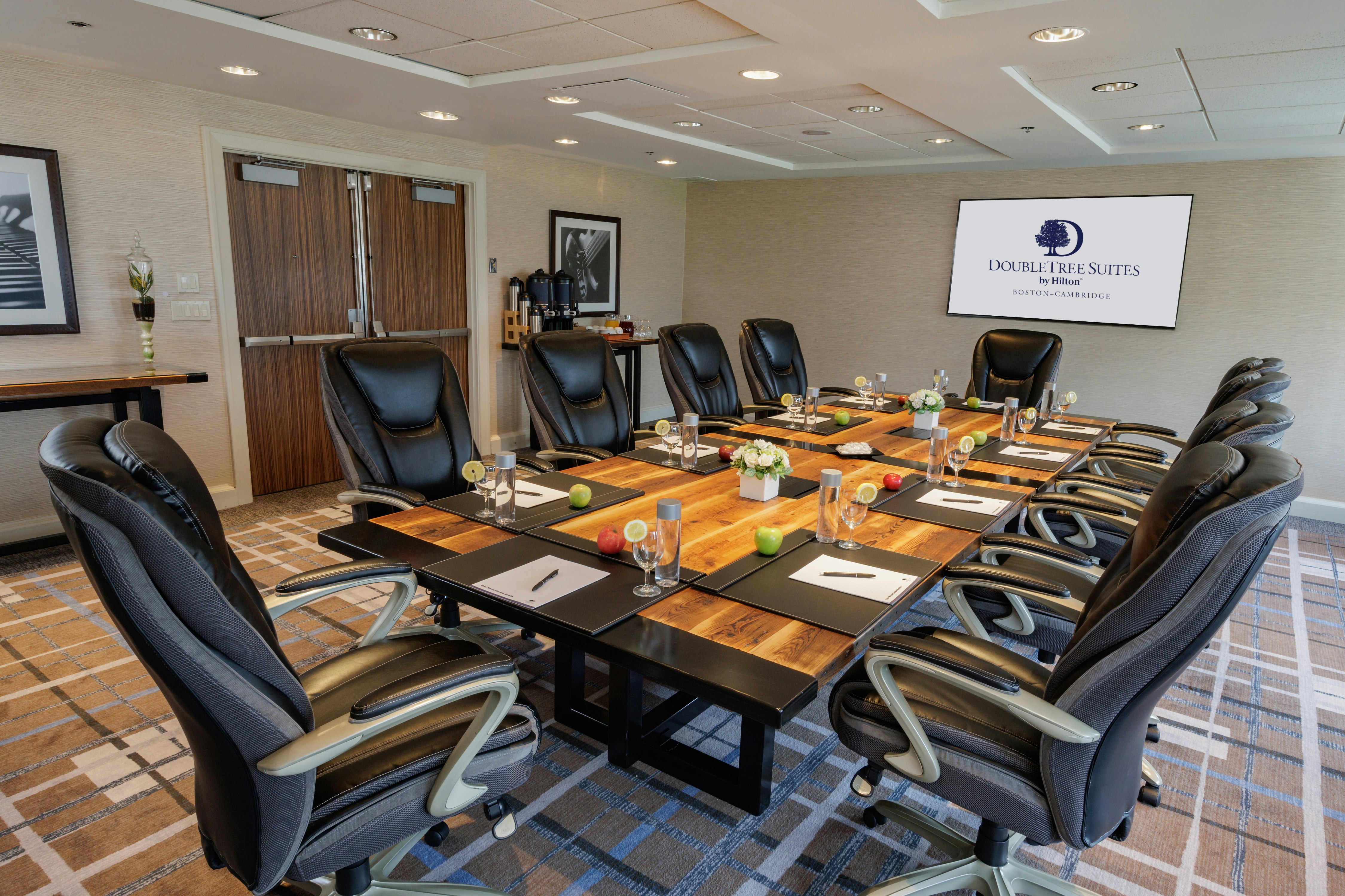 Doubletree Suites By Hilton Hotel Boston-Cambridge 61/76