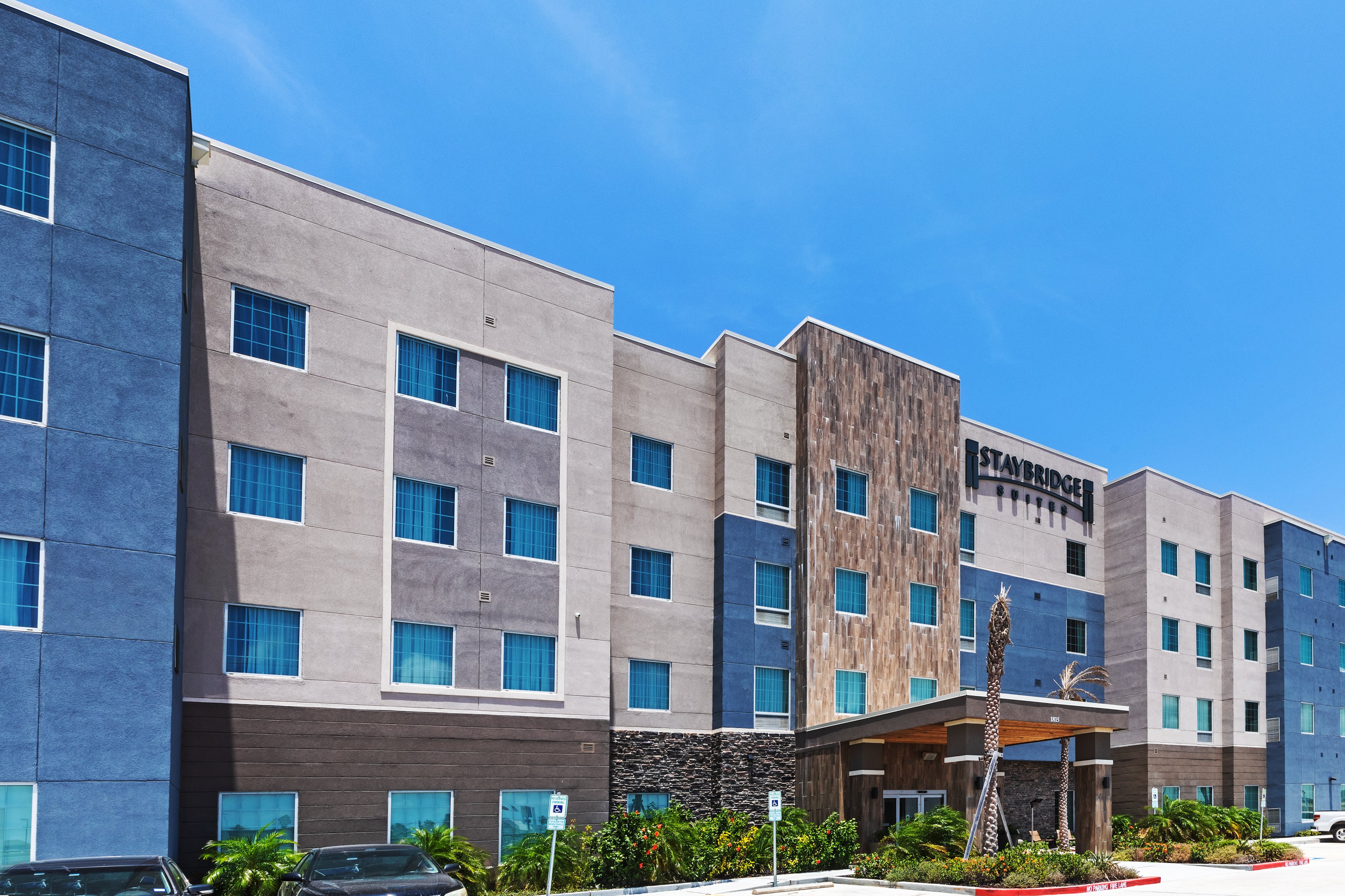 Staybridge Suites Portland 2/47