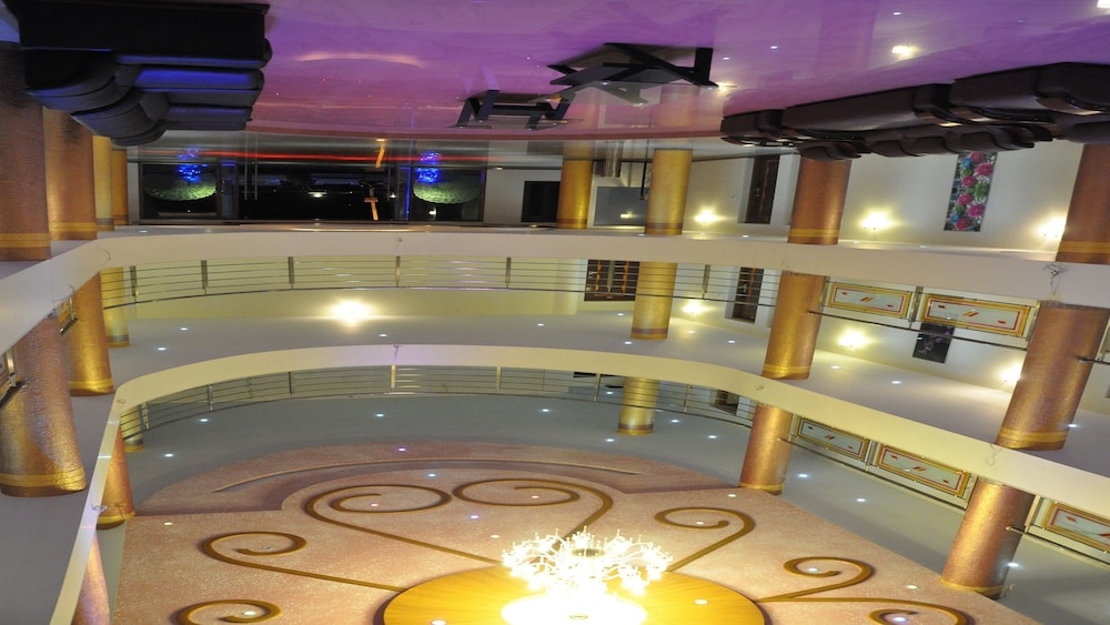 Hotel Ocean Inn 5/20