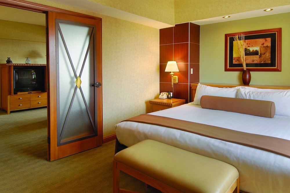 Harrah’s Lake Tahoe – A Caesars Rewards Destination 11/45