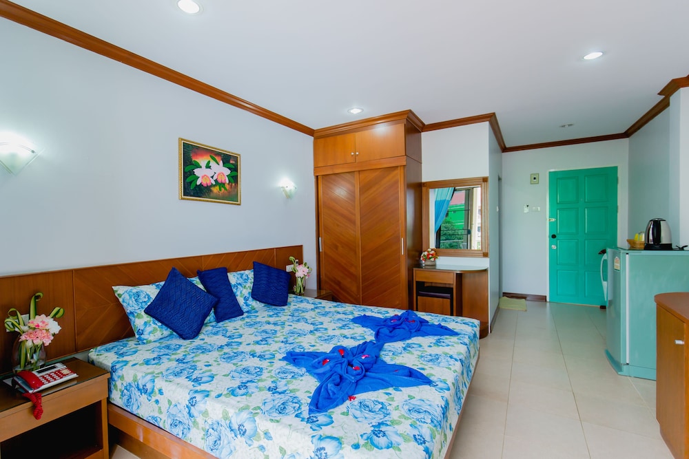 R.K. Guesthouse 33/70