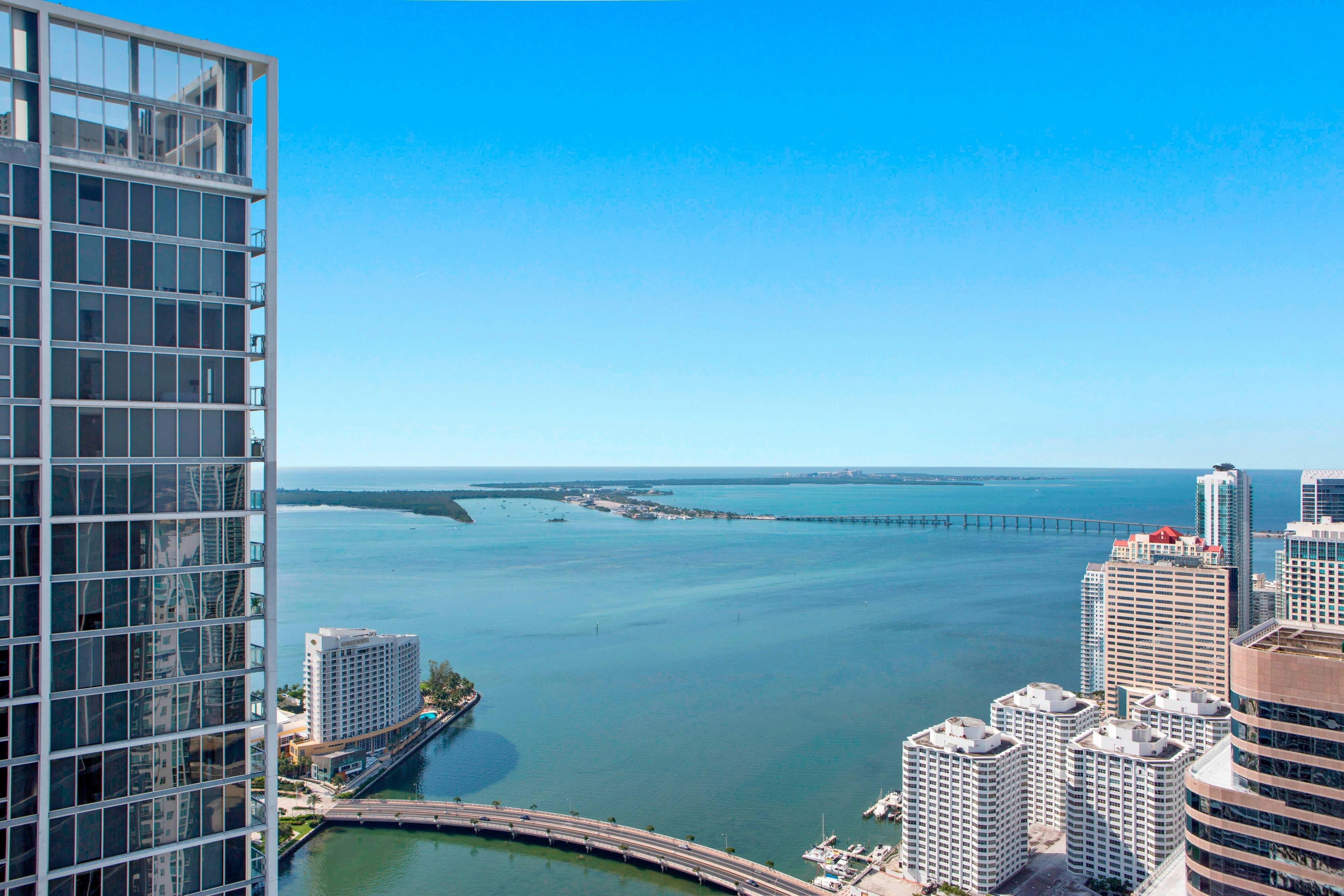 W Miami 33/34