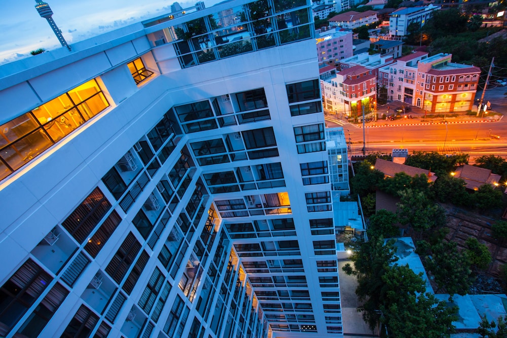 Treetops Pattaya Condominium 2/69